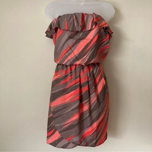 Gap Strapless Ruffle Neck Dress NWT Women’s Size Medium Coral Light Brown